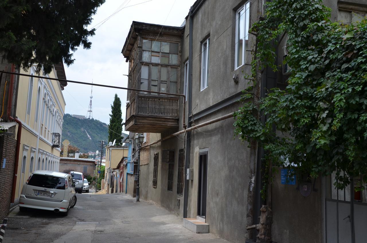 Guest House Uta Tiflis Exterior foto